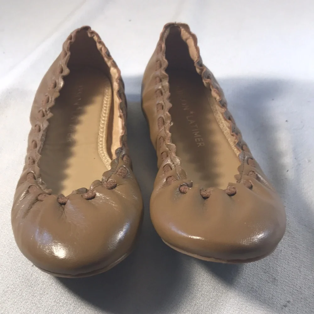 Gibson Latimer Women’sTan Scalloped Leather Slip On Ballet Flats Size 6